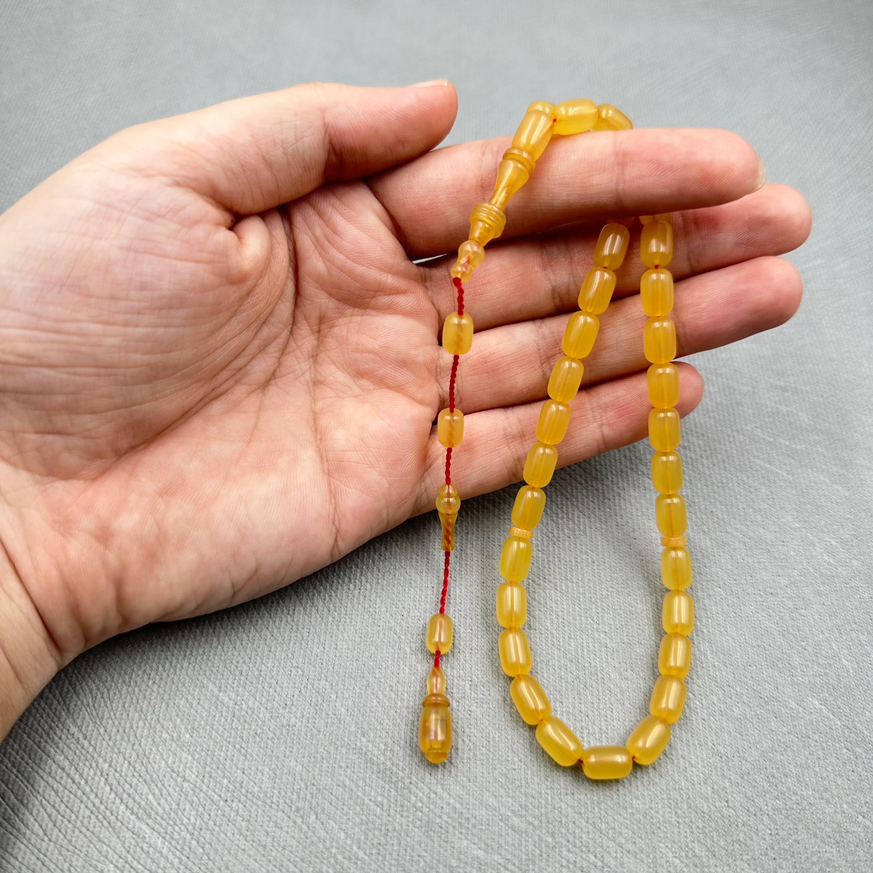 Salih ŞİRİN Usta İşçilikli Buğulu Hamur Alman Sıkma Kehribar Halkalı İmame Bilek Boy Tespih